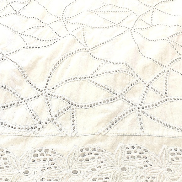 ❤️CAbi Sleeveless cotton top - Picture 5 of 7